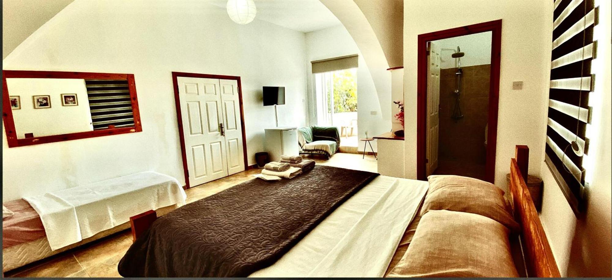 Hera Palace Boutique Otel Yialousa Dış mekan fotoğraf